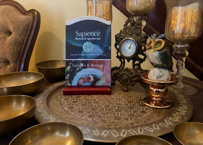 Sapience Retreat & Apothecary Bed & Breakfast Niagara-on-the-Lake